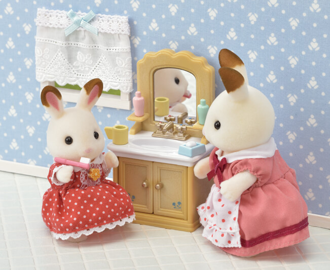 Игровой набор из серии Sylvanian Families - Ванная комната и туалет  