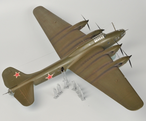 Сборная модель - Самолёт Пе-8 ОН  