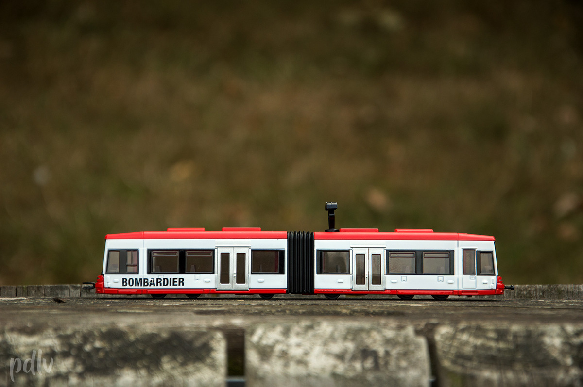 Модель Трамвая Bombardier, 1:87  