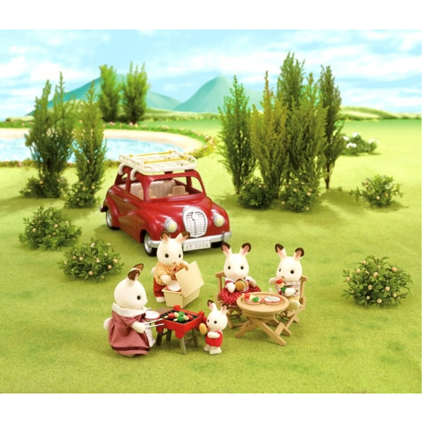 Красный семейный автомобиль для Sylvanian Families  