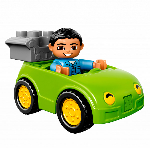 Lego Duplo. Буксировщик  