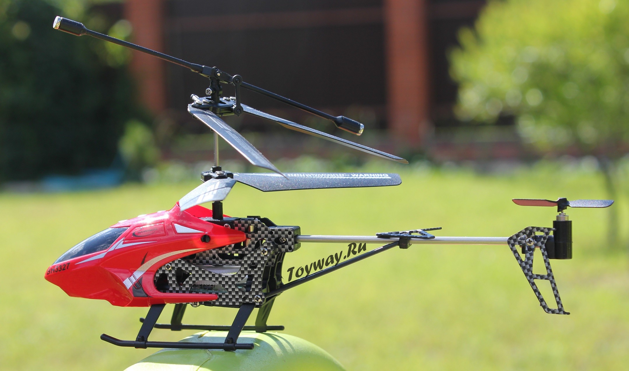 Вертолёт с гироскопом на ИК-управлении, Стрекоза  