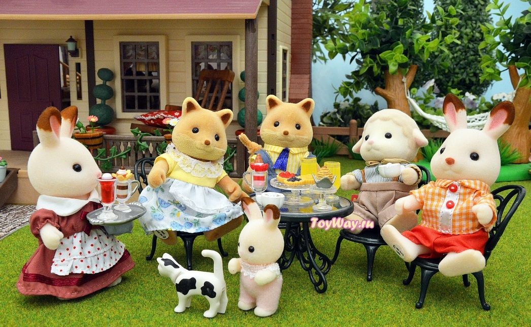 Sylvanian Families - Семья лис  