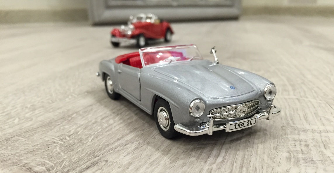 Винтажная машинка Mercedes Benz 190SL  