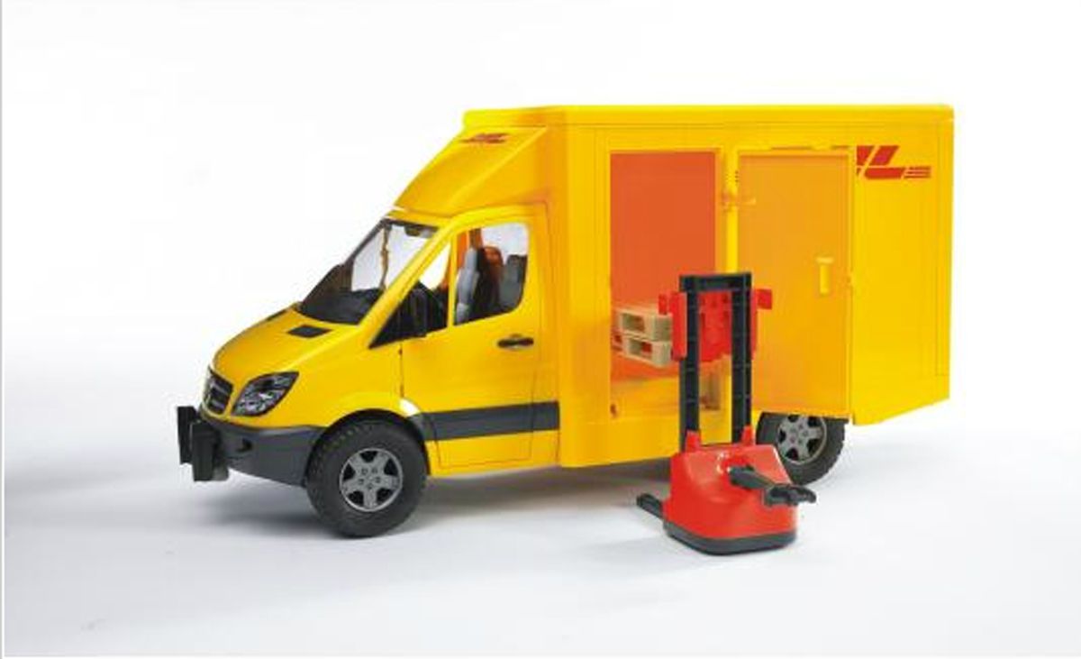 Машина Bruder DHL Mercedes Benz Sprinter с погрузчиком  