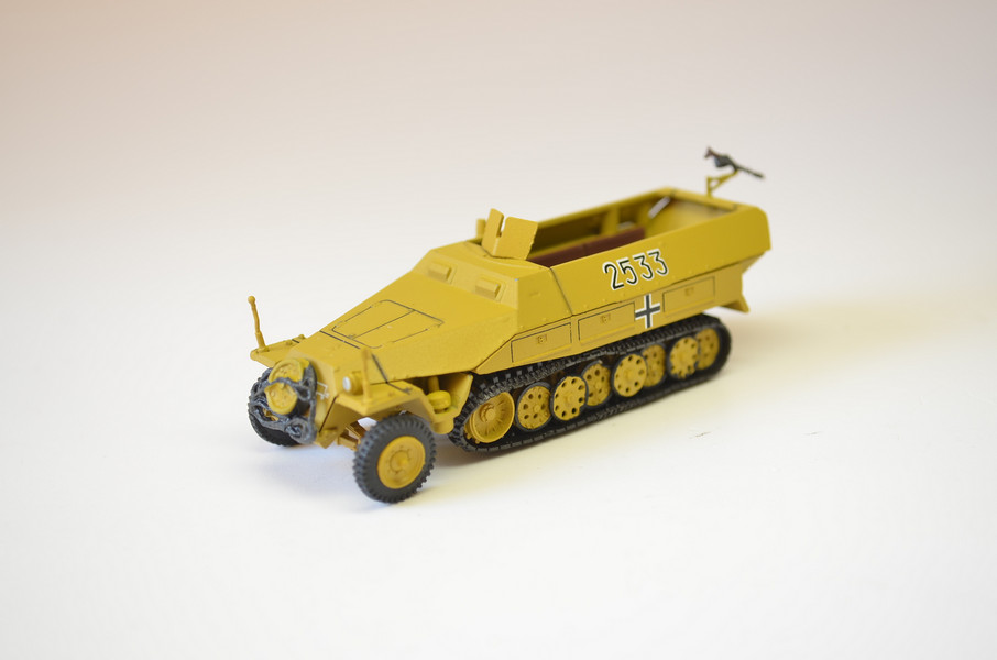 Коллекционная модель - БТР Sd. Kfz. 251/1 Hanomag 1944, Германия, 1:72  