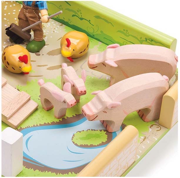 Игровой набор - Сарай с курицами, свиньями и уборщиком  