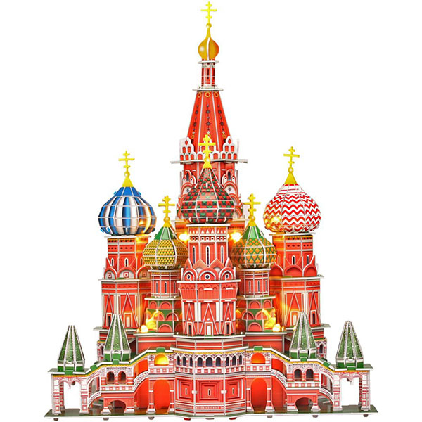 неудивительно, ведь картинки с кремлем москвы на белом фоне дерябина призналась, что