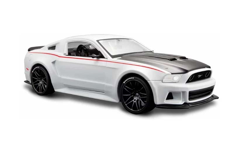 Модель машины - Ford Mustang Street Racer, 1:24   