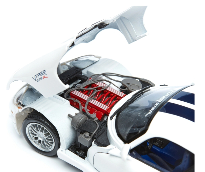 Модель машины - Dodge Viper GT2, 1:18  