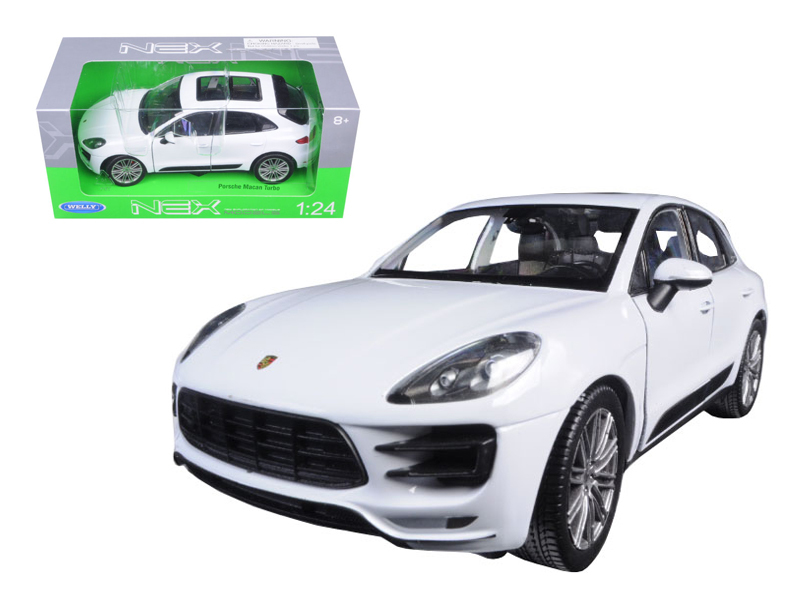 Модель машины 1:24 Porsche Macan Turbo  