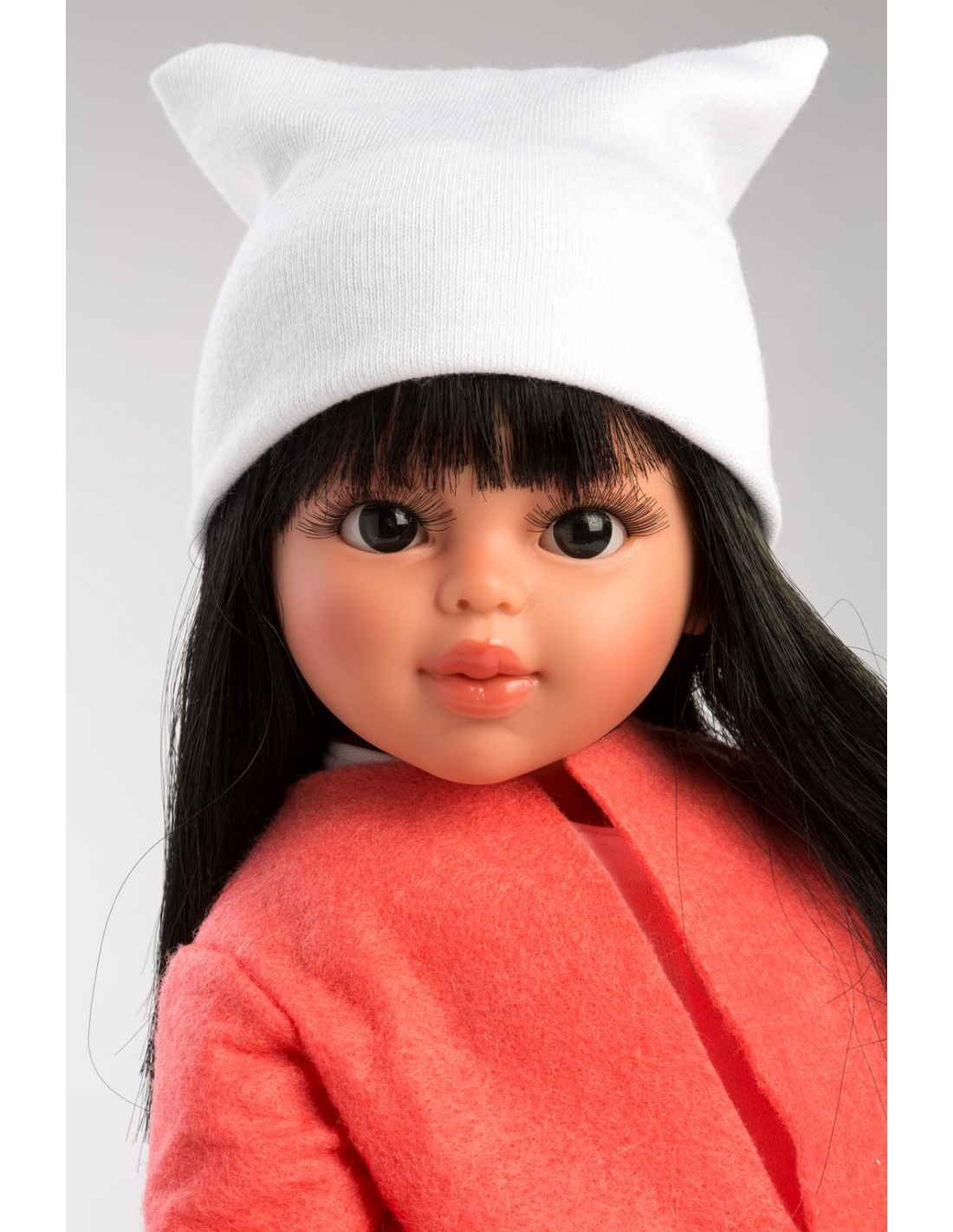 Кукла Сабрина 40 см в стильном комплекте  