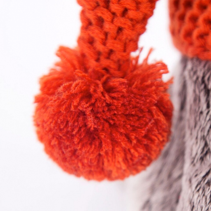 Мягкая игрушка – Басик в вязаной шапке и шарфе, 19 см  