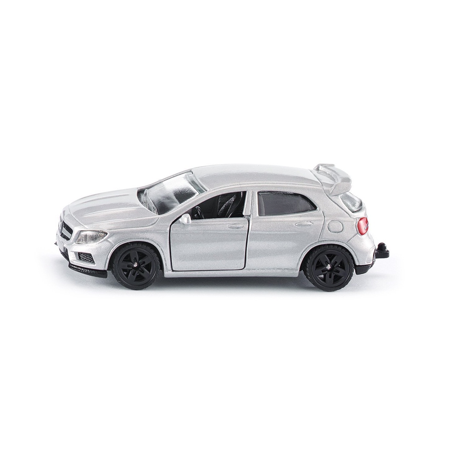 

Металлическая машина Mercedes-Benz GLA 45 AMG