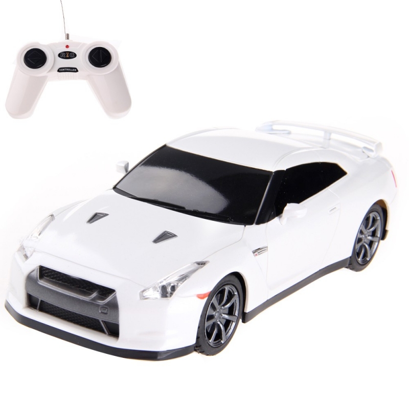 Радиоуправляемая машина - Nissan GTR, 1:24  