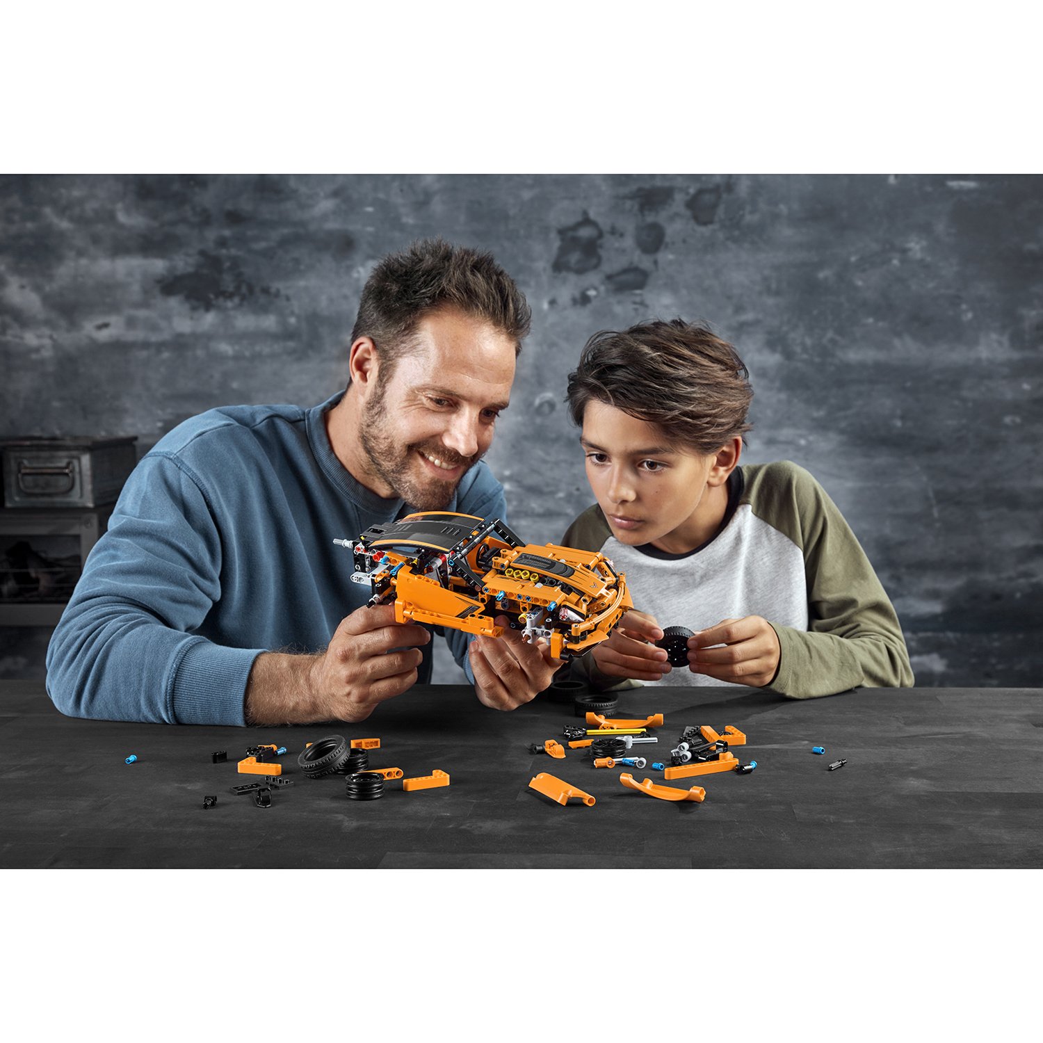 Конструктор Lego® Technic - Chevrolet Corvette ZR1  