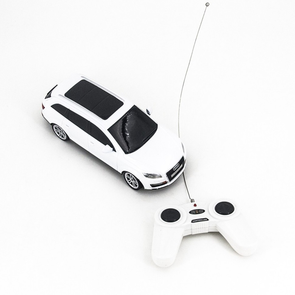 

Машина на р/у - Audi Q7, цвет белый, 1:24