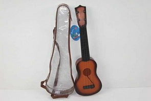 Гитара с 4-я струнами в пластиковом чехле (Shantou, B403438sim)