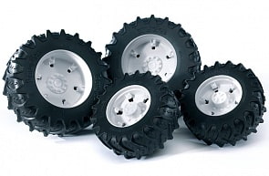 Bruder. Шины для системы сдвоенных колес с белыми дисками (Bruder, 03-301) 
