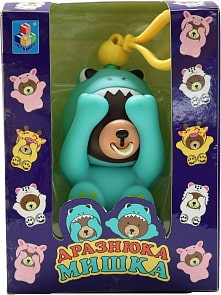 Мишка-дразнюка в костюме жирафа, показывающий язык и опускающий лапы, на карабине (1toy, Т14728) (ассортимент)