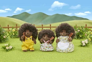 Набор Sylvanian Families - Семья Ежиков, 3 фигурки (Epoch, 5311)
