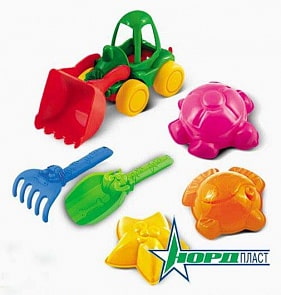 Набор для песка №40: трактор Нордик, совок Собачка, грабли Котенок, 3 формочки (Нордпласт, Н-431740-no)