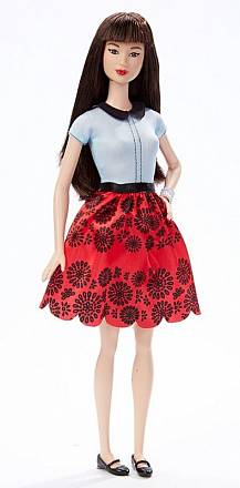 Кукла Barbie Игра с модой - Азиатка в красной юбке 