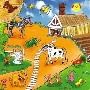 Рамка с вкладышами - На лужайке (Мир деревянных игрушек, Р33)