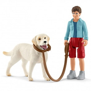 Игровой набор – На прогулке с лабрадором (Schleich, 42478)