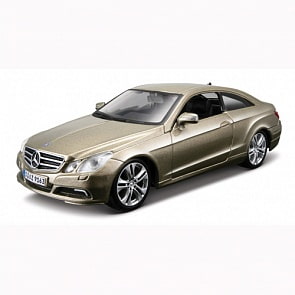 Сборная модель Mercedes Benz E-Class Coupe (BBURAGO, 18-45126)