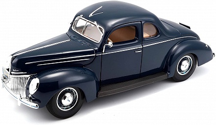 Ford Deluxe Coupe 1939 года, масштаб 1:18  