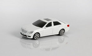 Металлическая машина - Mercedes Benz E63 AMG, 1:64, белый (RMZ City, 344999S-WH)