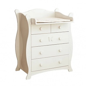 Комод с настилом Красная звезда С 577 резьба №11 накладка №3 бабочка, ваниль (Красная Звезда, КЗ-С577_ваниль)