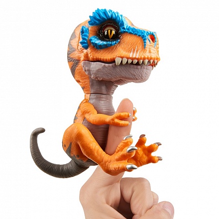 Интерактивный динозавр Fingerlings - Скретч, 12 см 