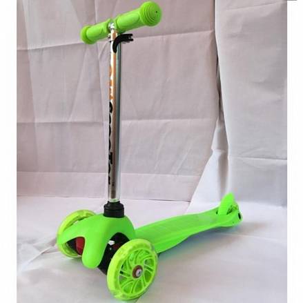 Детский трехколесный самокат, полиуретановые колеса, нагрузка до 30 кг  