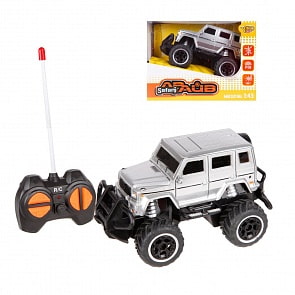 Машина на радиоуправлении Внедорожник, 4 канала, свет, разные цвета (Наша игрушка, M6317) (ассортимент)