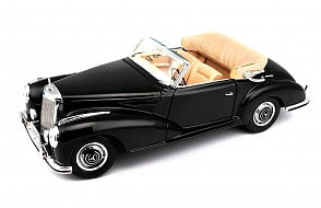 Mercedes-Benz 300S 1955 года, масштаб 1:18 (Maisto, 31806)