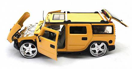 Машинка коллекционная металлическая Hummer H2 