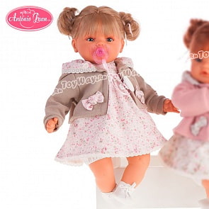 Кукла Каталина в бежевом, плачет, 42 см. (Antonio Juan Munecas, 1668W)