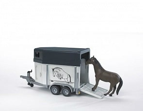 Bruder. Прицеп-коневозка с лошадью (Bruder, 02-028)