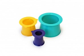 Формочки для трехуровневых пирамид из песка и снега Alto, цвет: зеленый/фиолетовый/желтый (Quut, 170303)