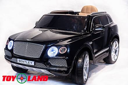 Электромобиль Bentley Bentayga черного цвета 