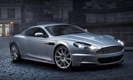 Aston Martin DBS Coupe на радиоуправлении, масштаб 1:10 