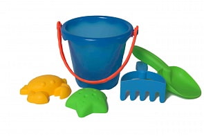 Набор для песочницы, 5 предметов: ведро голубое, грабли, лопатка, формочки (ЯиГрушка, 58498)
