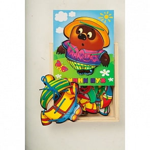 Деревянная игрушка – шнуровка «Винни Пух с одеждой» (Играем вместе, SH-VIN-01sim)