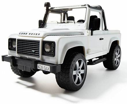 Внедорожник-пикап Bruder Land Rover Defender 