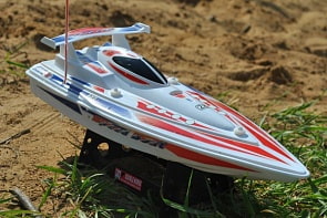 Speed Boat. Скоростной катер на радиоуправлении (Double Horse, 7001t)