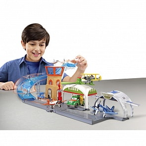 Игровой набор Аэропорт Propwash Junction с Dusty Crophopper (Mattel, Y0995)