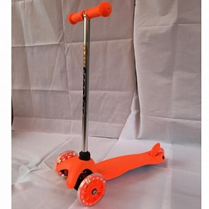 Детский трехколесный самокат, колеса пвх 12 и 8 см, нагрузка до 30 кг (Next, KS611-C1sim) 