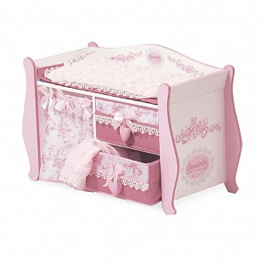 DeCuevas Пеленальный столик для куклы, серия Даниэла, 63 см (DeCuevas, 54421) DeCuevas Пеленальный столик для куклы, серия Даниэла, 63 см (DeCuevas, 54421)